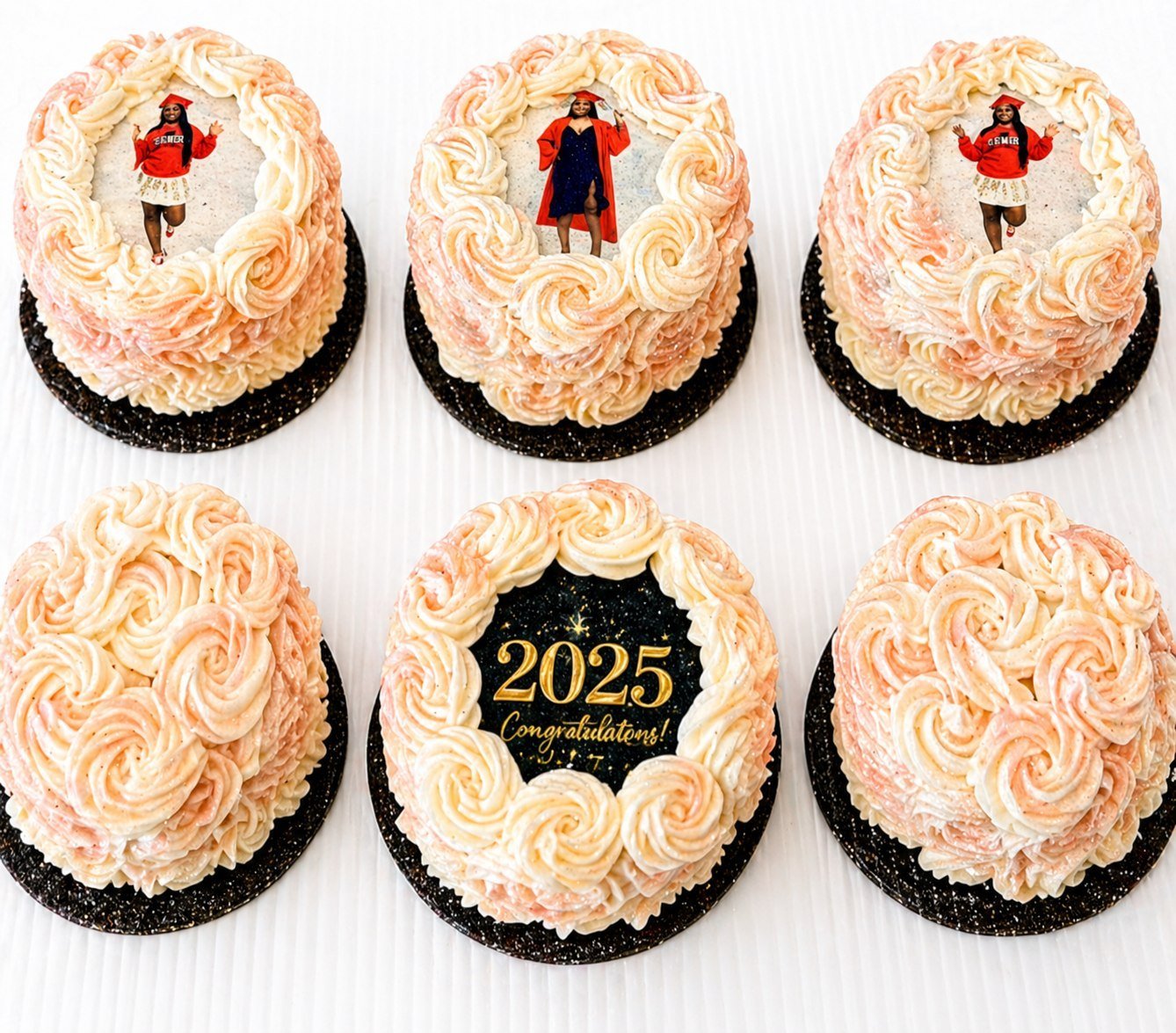 Custom graduation dessert cakes